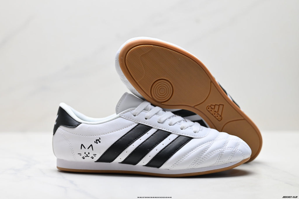 Exclusive Classic Court Leather Sneakers — EU 36 / US M4 / W5.5 / 23CM — Back View