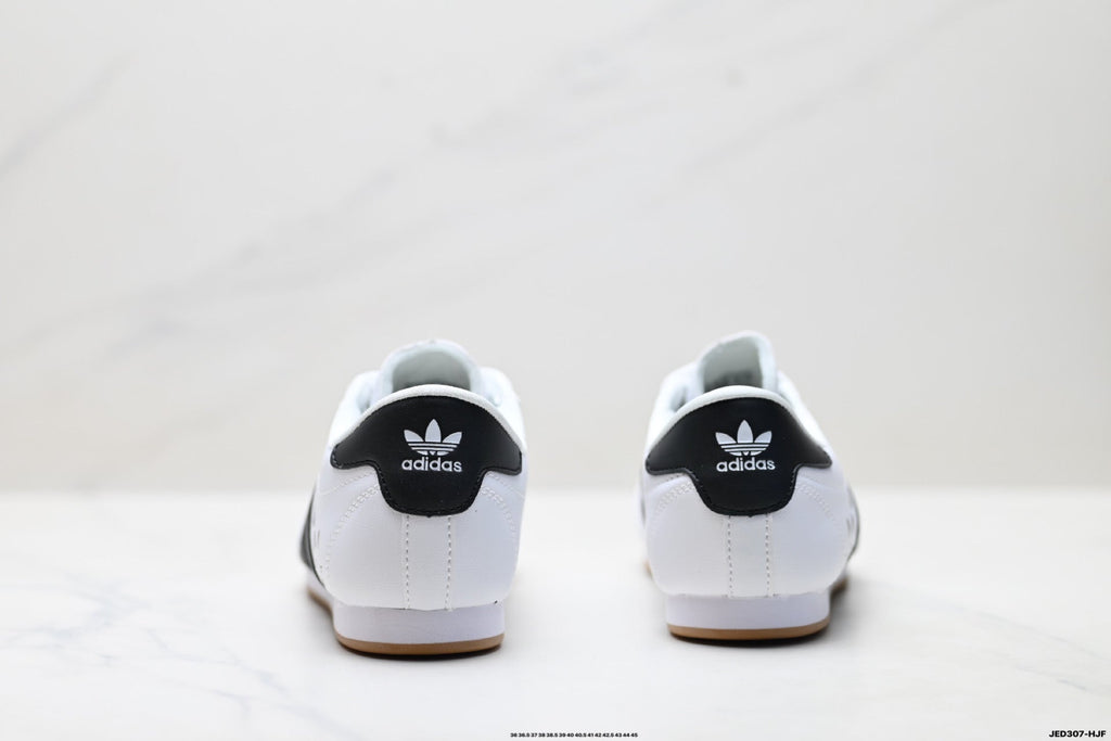 Exclusive Classic Court Leather Sneakers — EU 36 / US M4 / W5.5 / 23CM — Alternate View 9