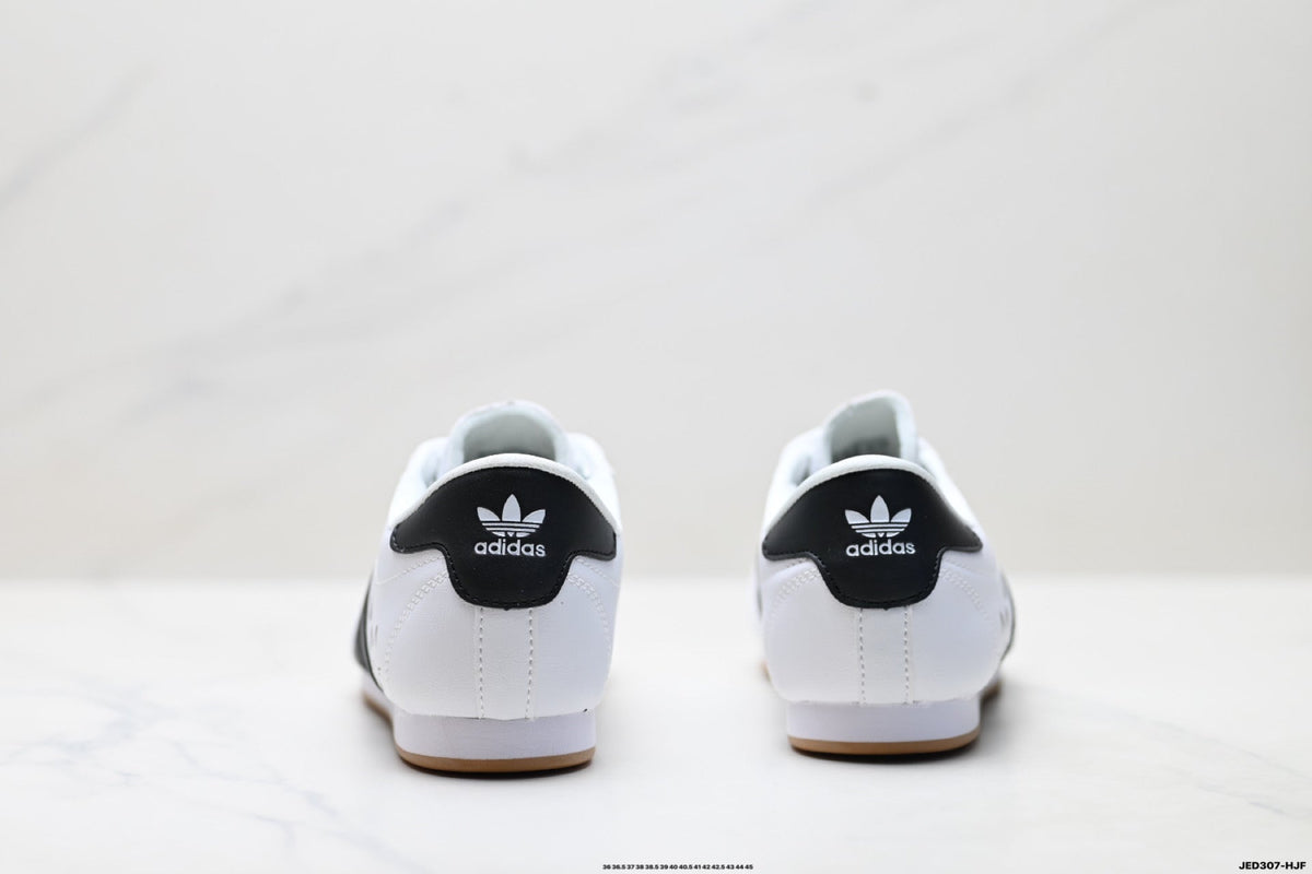 Exclusive Classic Court Leather Sneakers — EU 36 / US M4 / W5.5 / 23CM — Alternate View 9