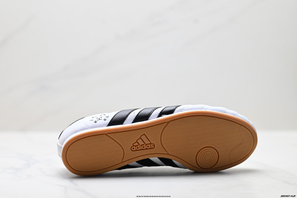 Exclusive Classic Court Leather Sneakers — EU 36 / US M4 / W5.5 / 23CM — Alternate View 10
