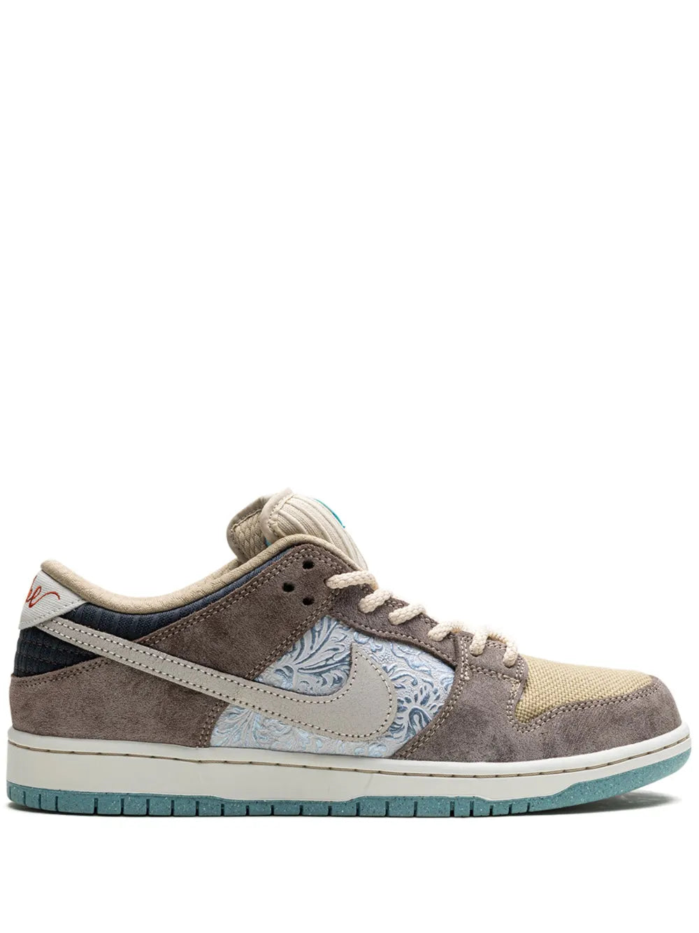 Exclusive Nike Sb Dunk Low Big Money Savings Sneakers — Brown — Size US M 7.5 - US W 9 — Front View