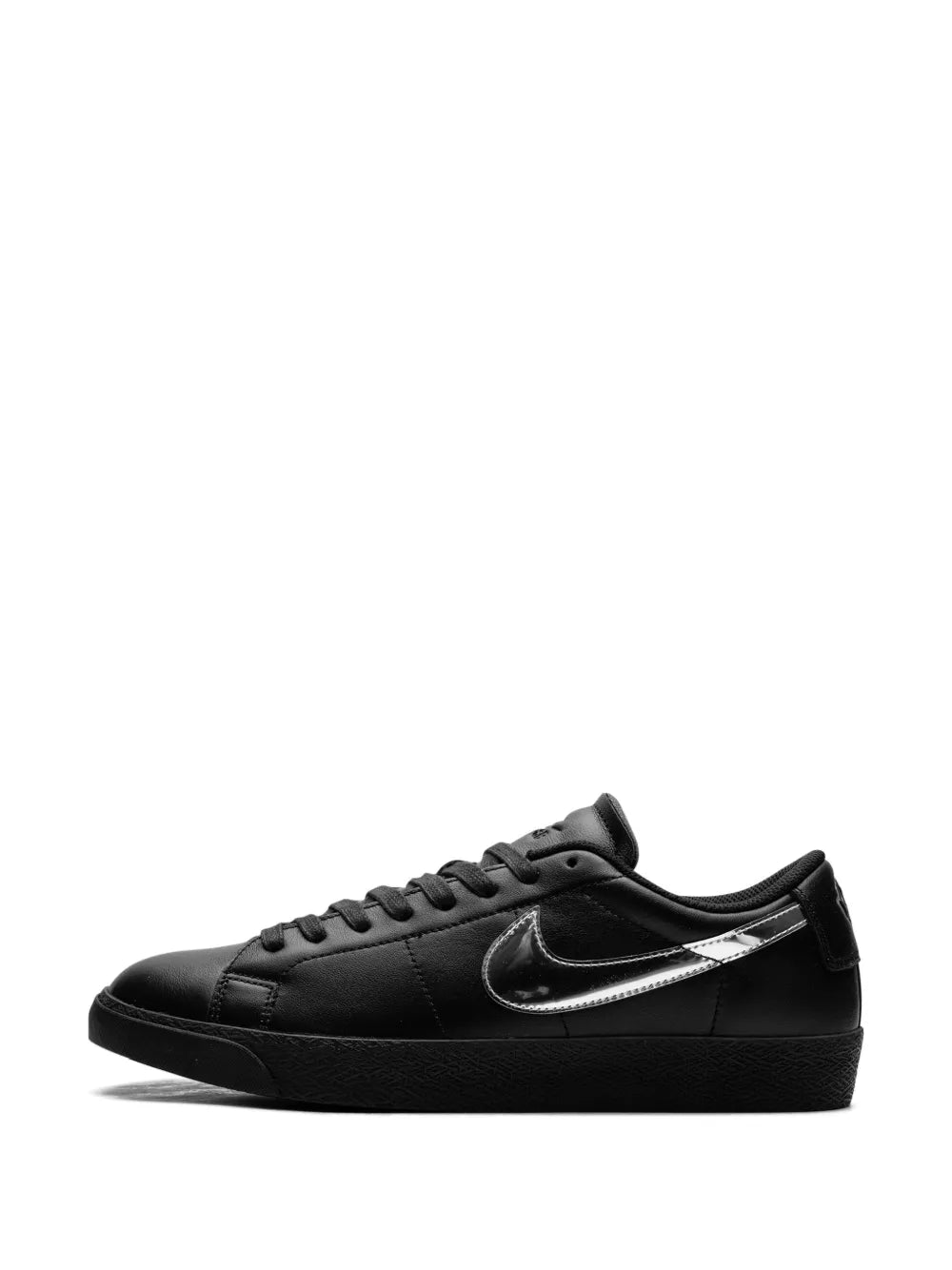 Exclusive Nike X Dancer Skateboards Sb Zoom Blazer Low Sneakers — Black — Size US M 4.5 - US W 6 — Detail View