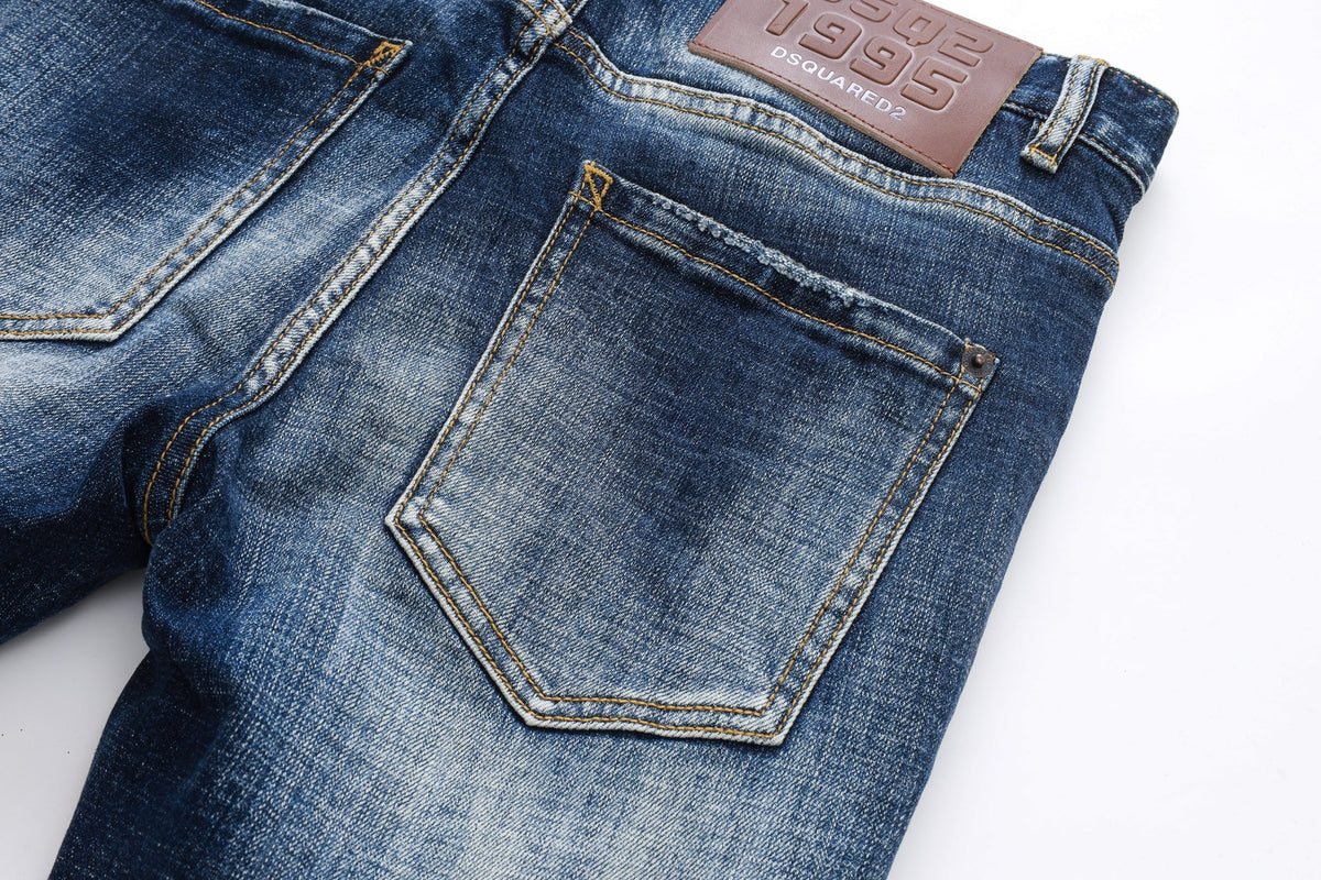 Exclusive dsquared2 Hole Man Jeans — 28 — Top View