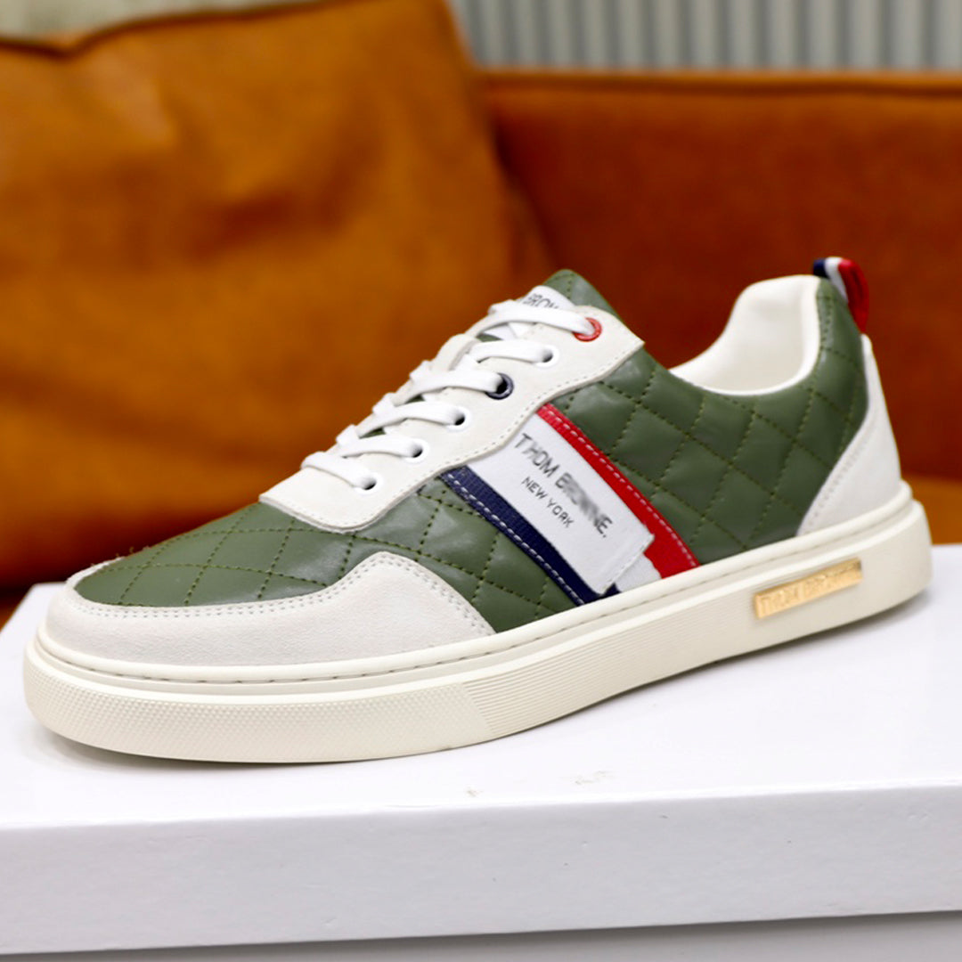 Exclusive MR.TOM 2025ss Man Sneakers — Green — Size 38 — Detail View