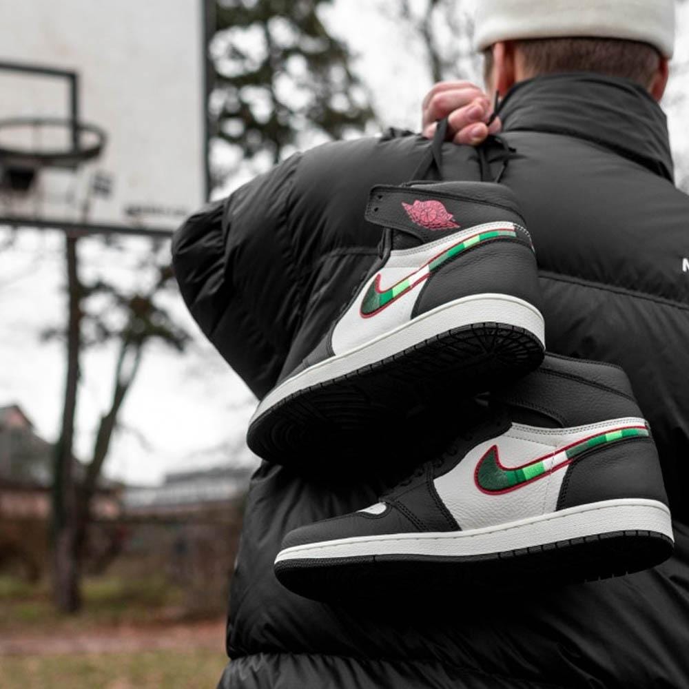 Exclusive Air Jordan 1 Retro High OG A Star Is Born — UK 3 | EU 35.5 | US 3.5 — Alternate View 7