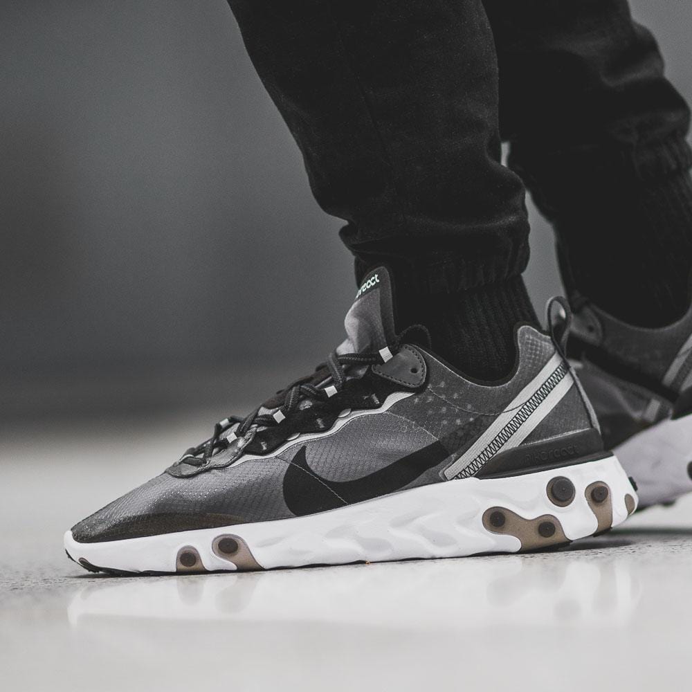 Exclusive Nike React Element 87 Black White — UK 3 | EU 35.5 | US 3.5 — Alternate View 7