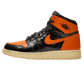 Exclusive Air Jordan 1 Retro High OG GS “Shattered Backboard 3.0” — UK 13.5 | EU 32 | US 1Y — Front View