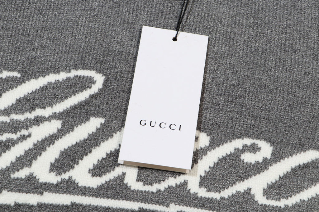 Exclusive Gucci logo Sweater — S — Alternate View 7