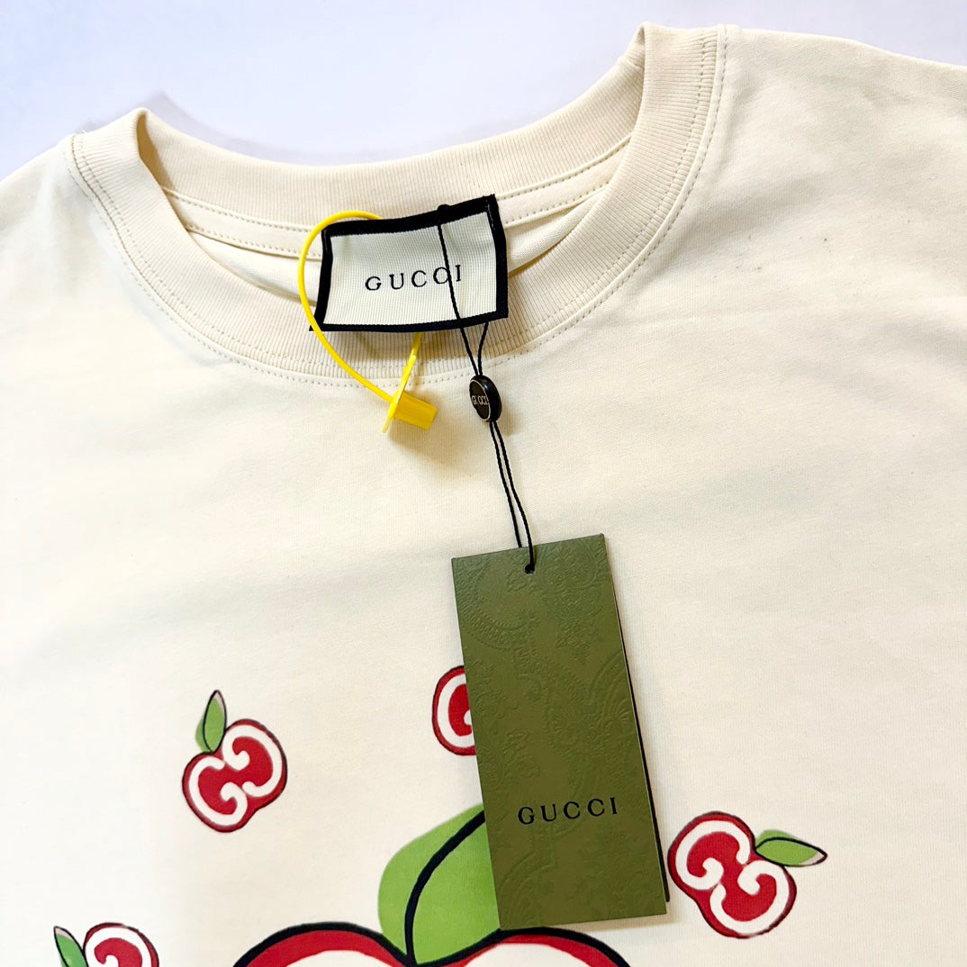 Exclusive Gucci GG Apple Print T-Shirt — XS — Top View
