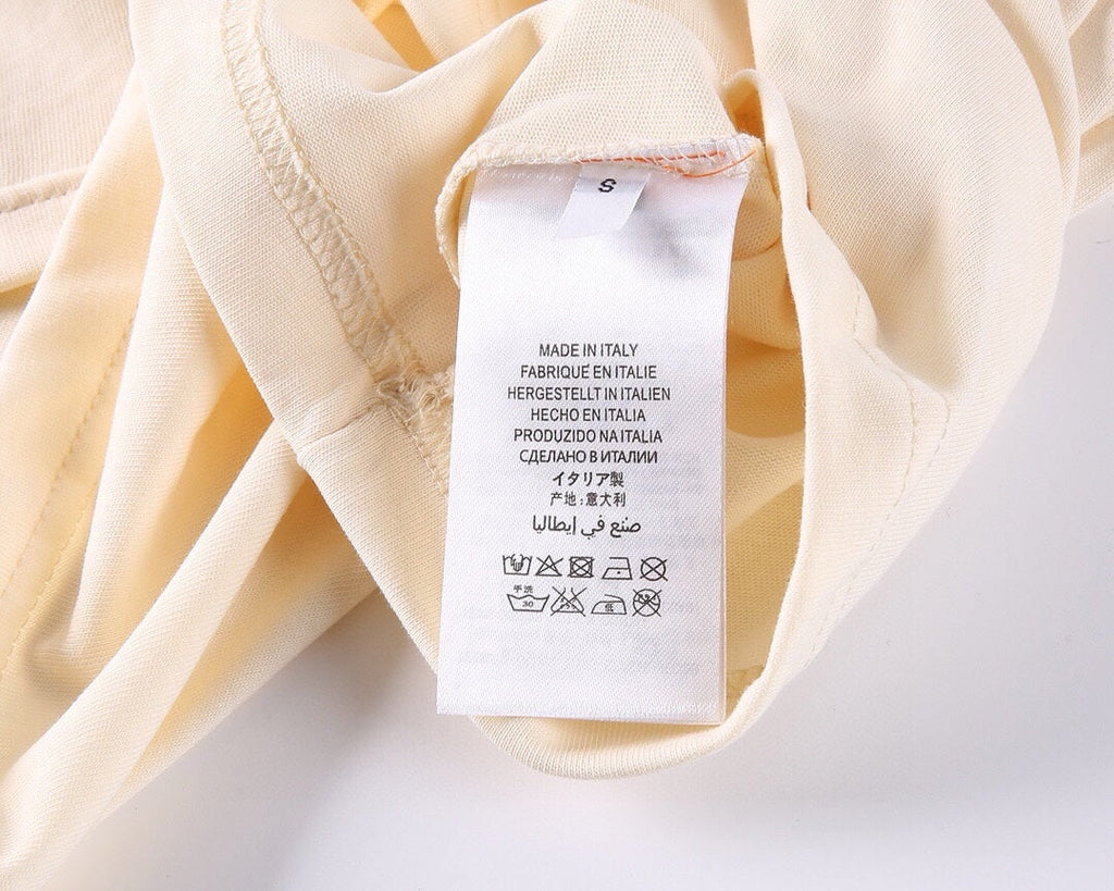 Exclusive Gucci GG Apple Print T-Shirt — XS — Alternate View 8