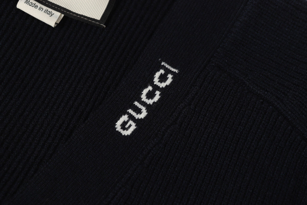Exclusive Gucci Unisex Knit Cardigan — S — Alternate View 7