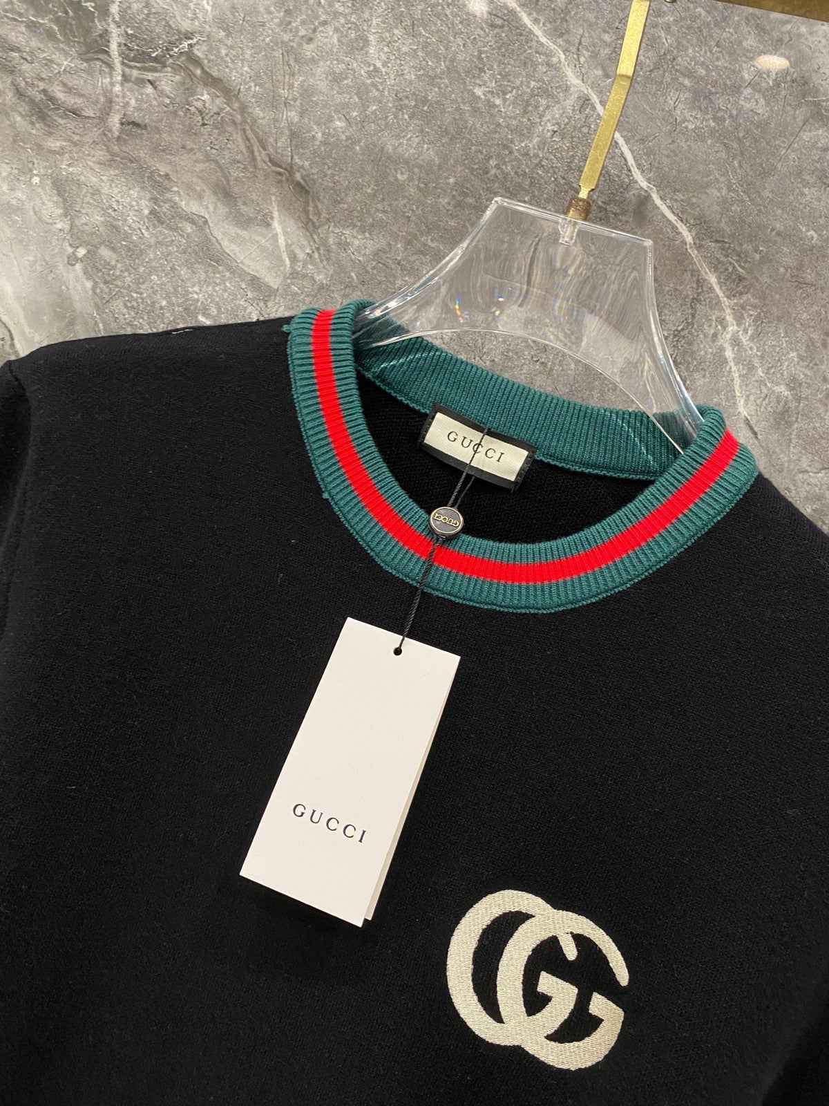 Exclusive Gucci Unisex Crewneck Sweater — M — Top View