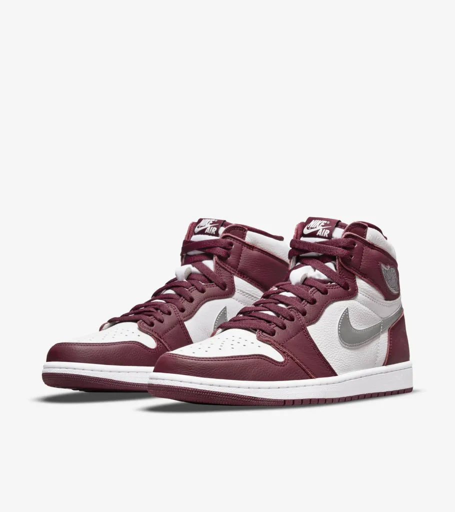 Exclusive Air Jordan 1 Retro High OG First in Flight Women's Shoes — Green/Black/White — Size US W5 - UK3 - EUR 35.5 — Alternate View 12