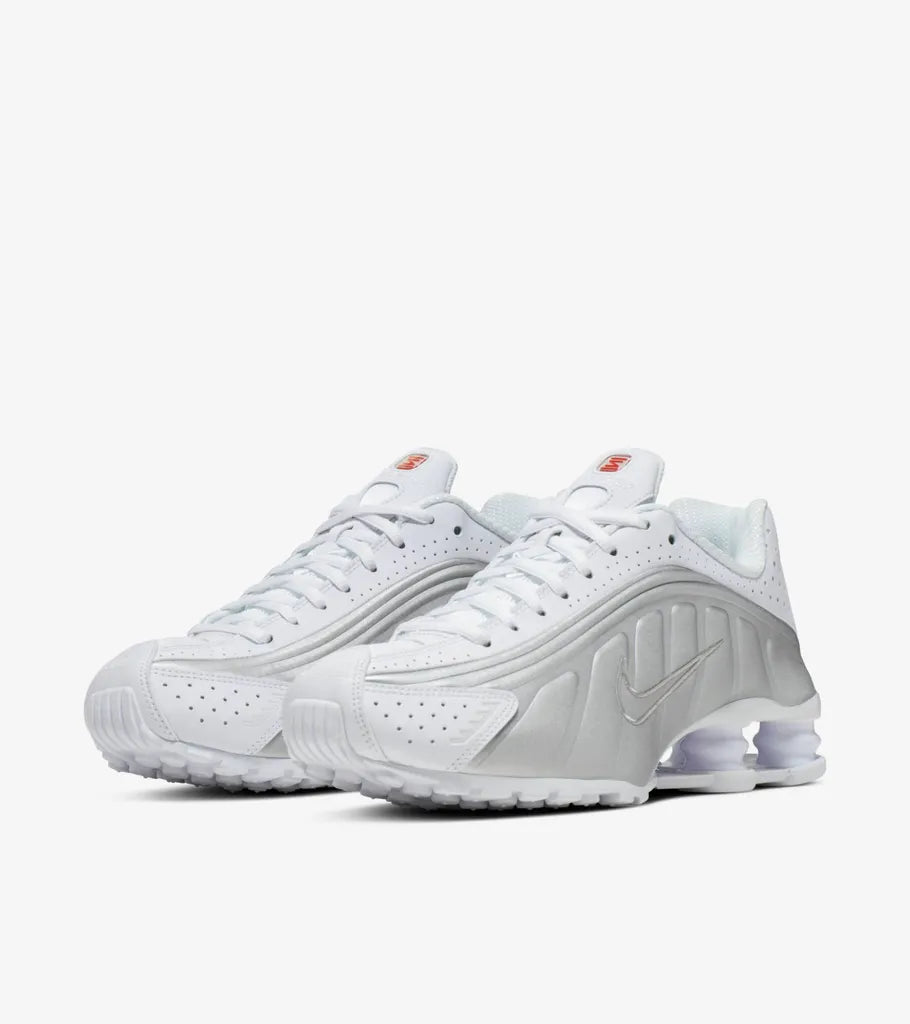 Exclusive Shox R4 White and Metallic Silver — White and Metallic Silver — Size US M 5.5 - UK 5 - EUR 38 — Side View
